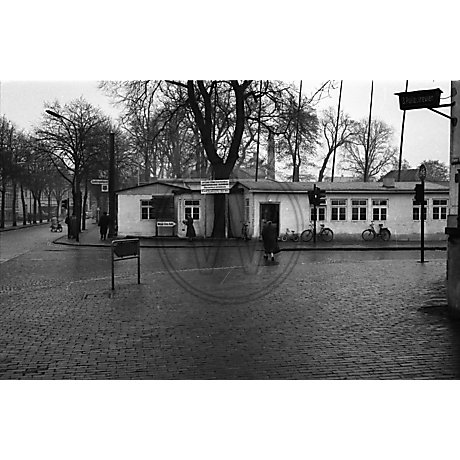 Grundsteinlegung zur neuen Filiale der Landessparkasse zu Oldenburg Bremer Straße