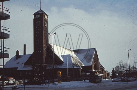 Winterlicher Bahnhof