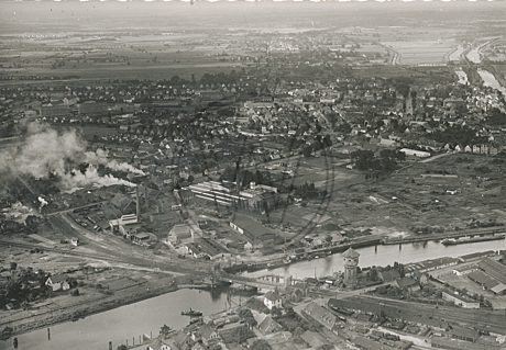 Luftaufnahme Hafen und Osternburg 1954