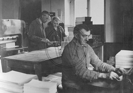 In der Buchdruckerei Karl Postel 1944