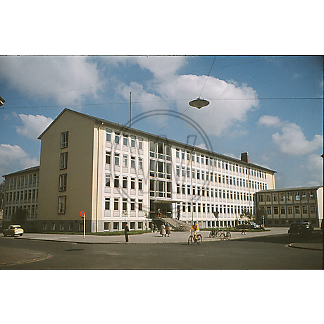 Neues Arbeitsamt 1957