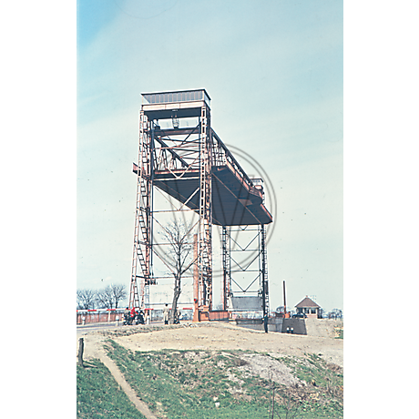 Gehobene Huntebrücke