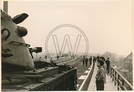 Belastungsprobe auf Umgehungsstraßenbrücke 1964